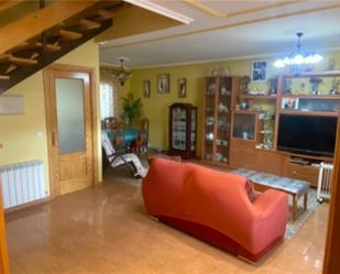 Living room of House or chalet for sale in Consuegra