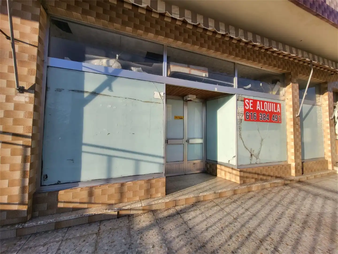Geschaftsraum zur Miete in Avenida da Toxa, 35, Raxó Außenansicht von Geschaftsraum zur Miete in Poio