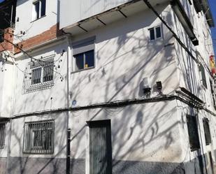 Vista exterior de Casa adosada en venda en  Granada Capital amb Aire condicionat, Terrassa i Piscina