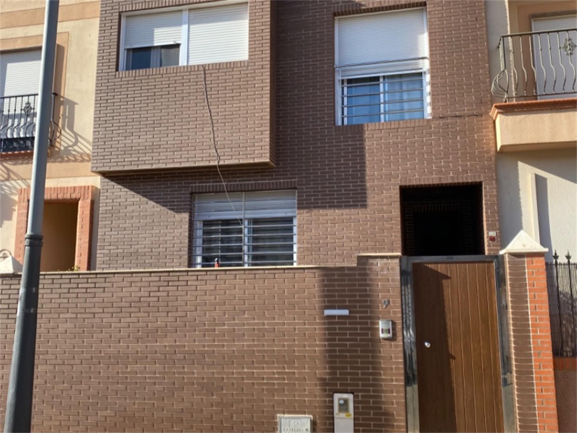 Exterior view of House or chalet for sale in Roquetas de Mar  with Air Conditioner and Terrace