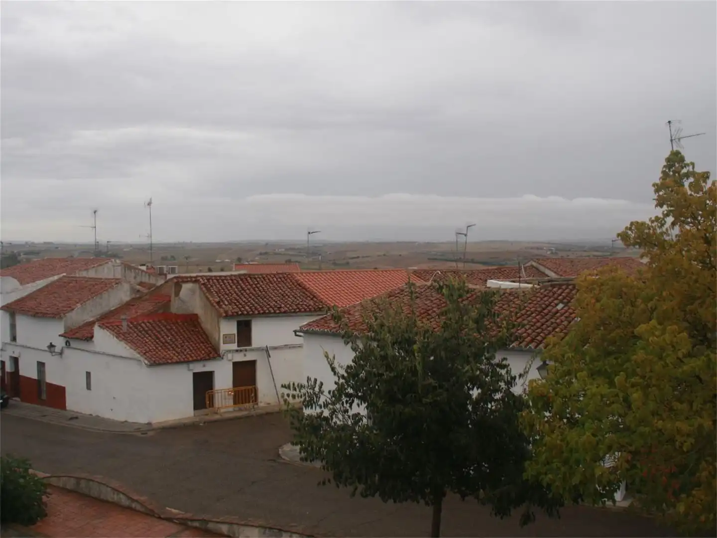 Vista exterior de Casa adosada en venta en Azuaga con Aire acondicionado, Terraza y Amueblado