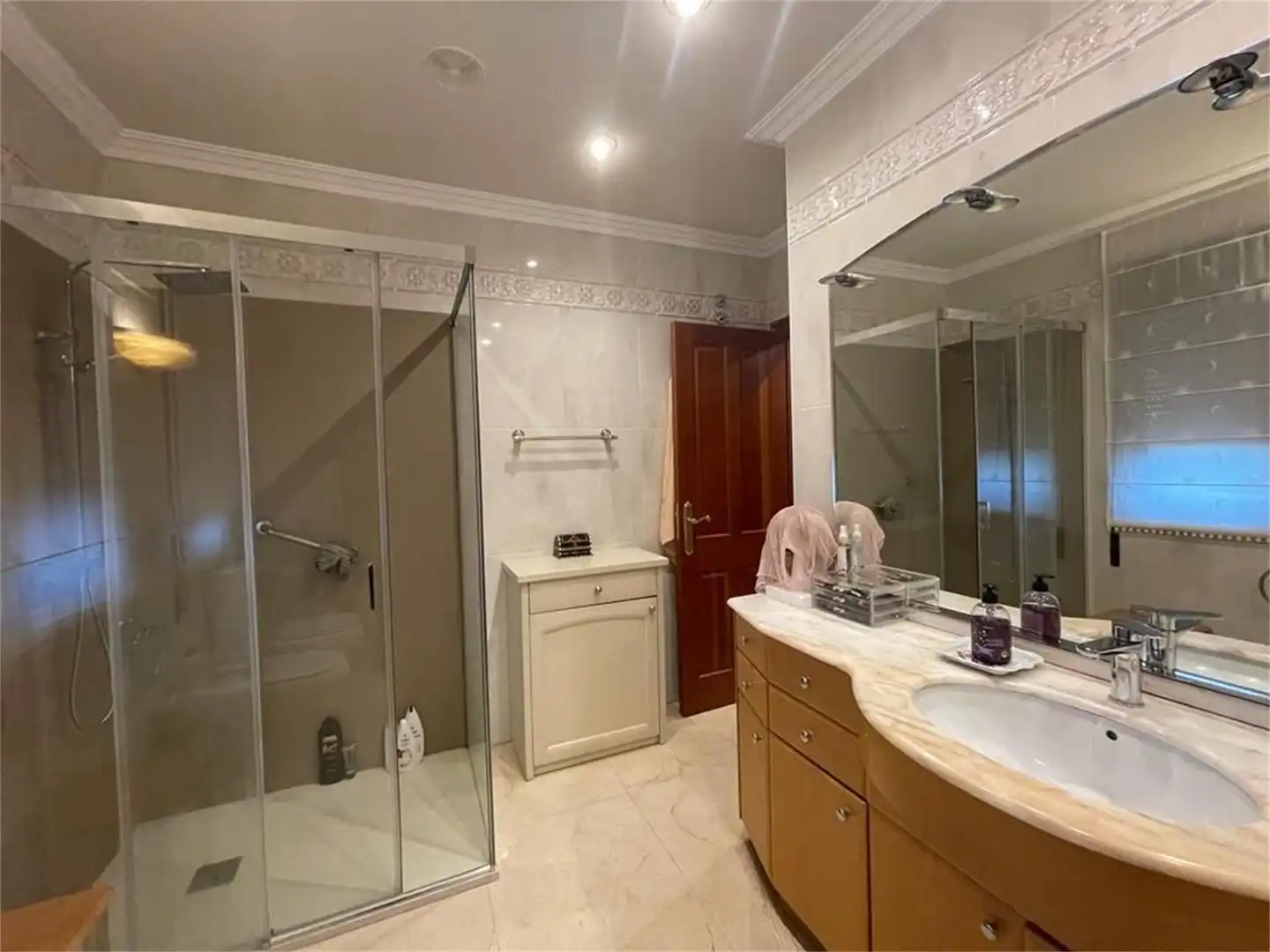 Casa o chalet en venta en Villabalter Baño de Casa o chalet en venta en San Andrés del Rabanedo con Terraza