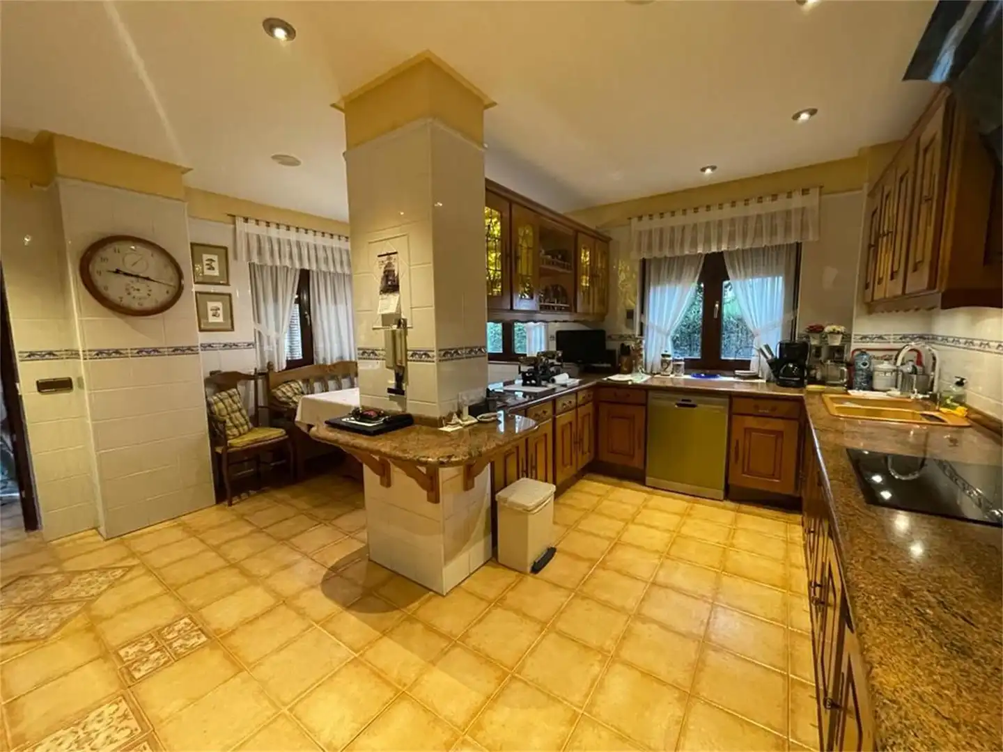 Casa o chalet en venta en Villabalter Cocina de Casa o chalet en venta en San Andrés del Rabanedo con Terraza