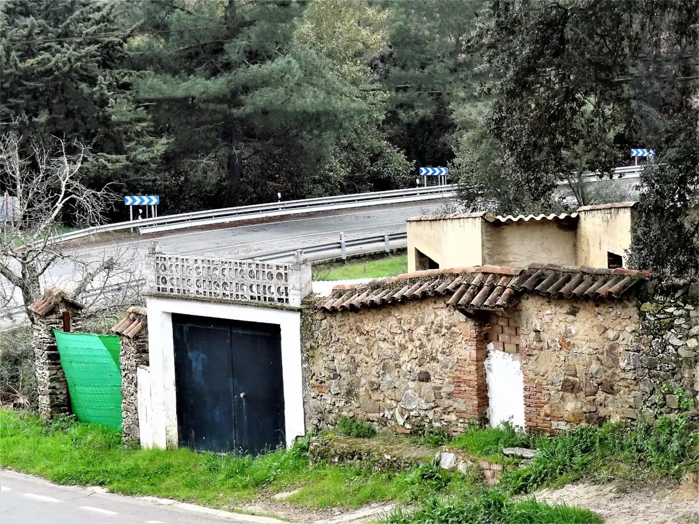 Exterior view of Residential for sale in Almonaster la Real