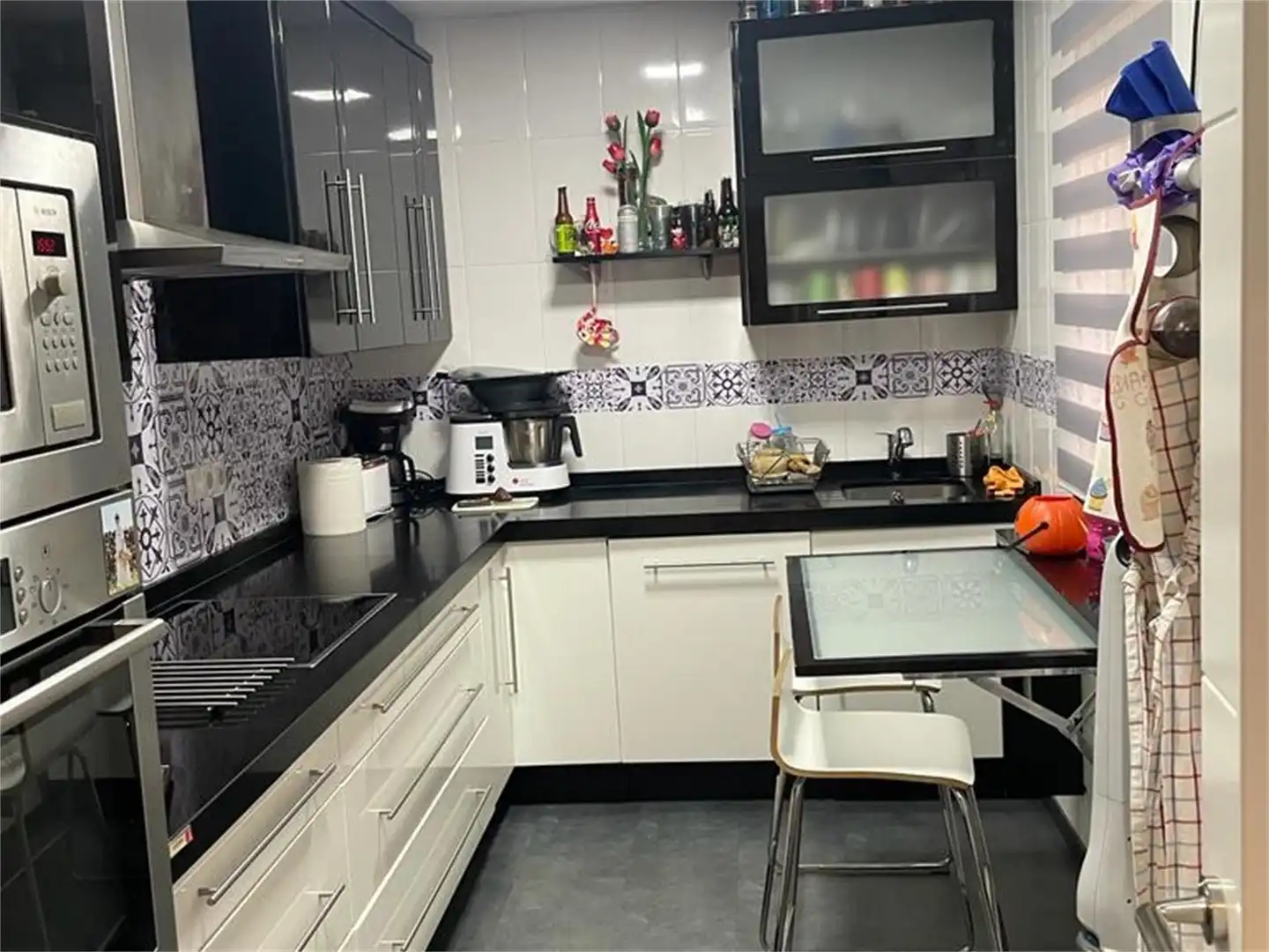 Flat for sale in Calle Cáceres, Castuera Kitchen of Flat for sale in Castuera with Air Conditioner, Heating and Parquet flooring