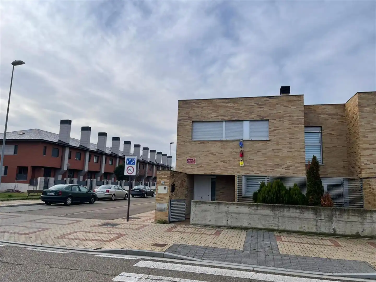 Exterior view of Houses for sale in Palencia  with Heating, Private garden and Parquet flooring