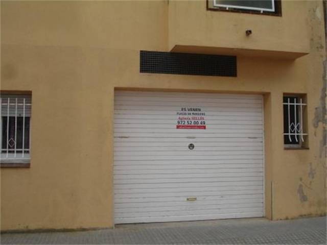 Garaje en Venta en Carrer Escoles, 4 en Sant Pere Pescador