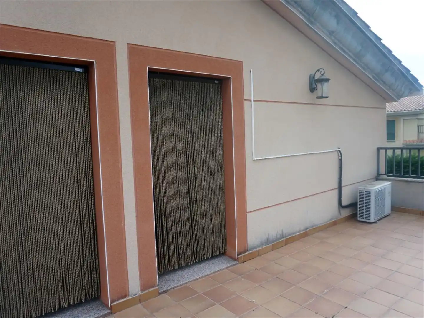 Casa o chalet en venta en Urbanización Residencial Parraluz, 6, Santibáñez el Alto Vista exterior de Casa o chalet en venta en Santibáñez el Alto con Aire acondicionado, Jardín privado y Terraza