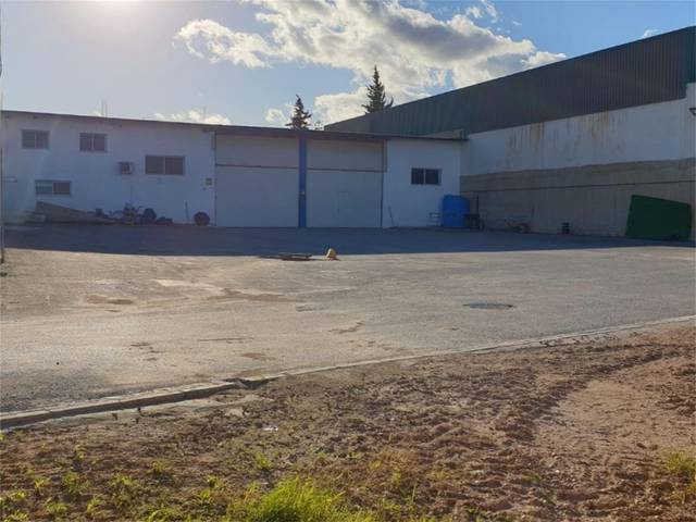 Nave industrial en Alquiler en RM-332, 40 en Canteras