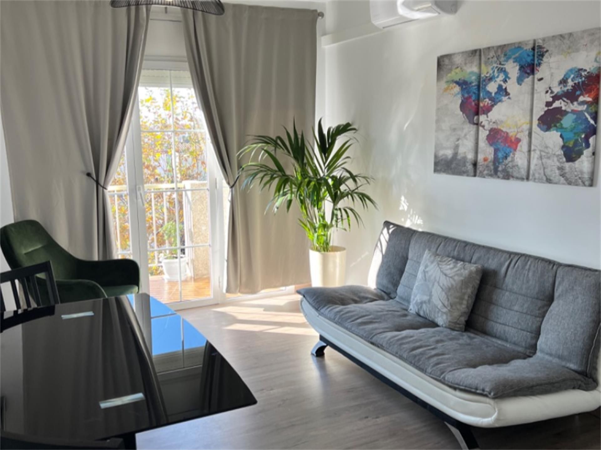 Living room of Flat for sale in Empuriabrava  with Air Conditioner and Balcony