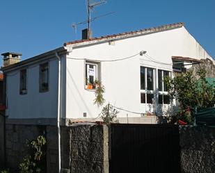 Exterior view of Single-family semi-detached for sale in Amoeiro