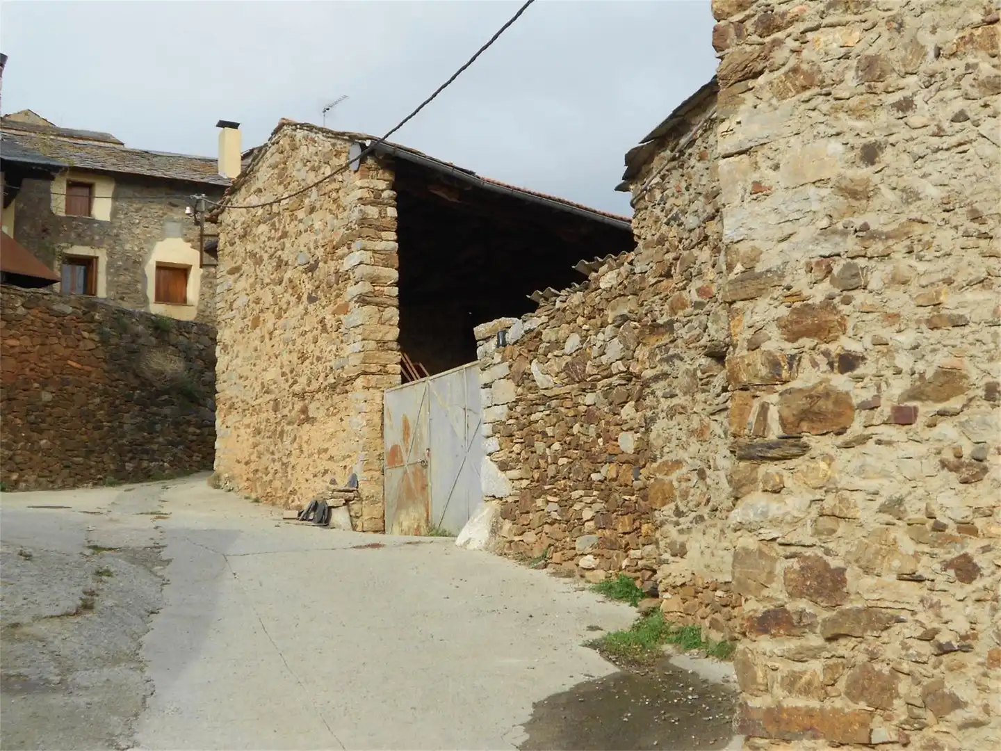 Außenansicht von Country house zum Verkauf in Bellver de Cerdanya
