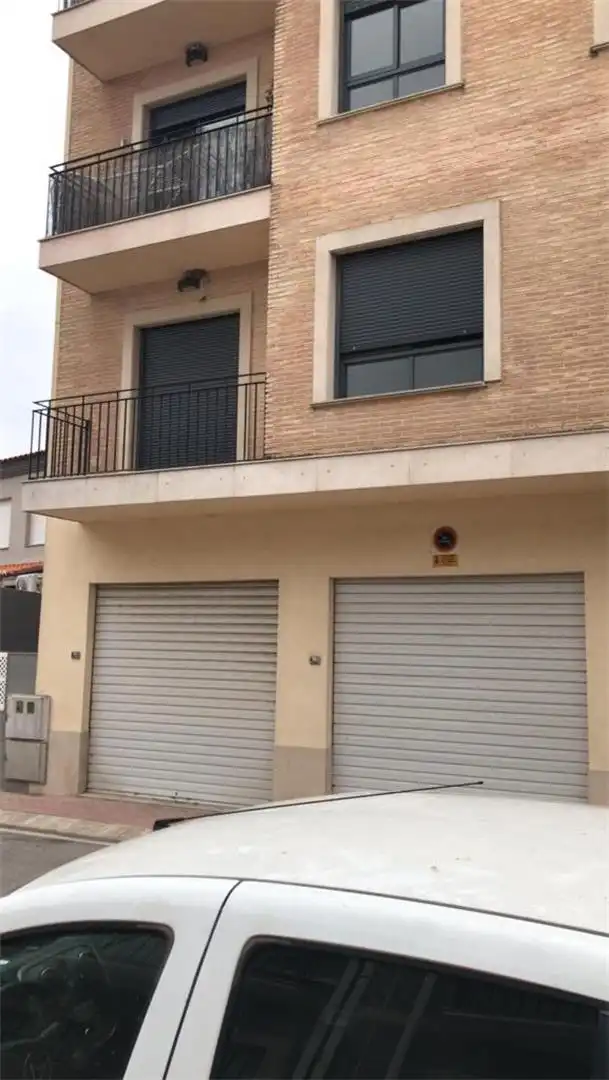 Vista exterior de Pis en venda en Albalat de la Ribera amb Aire condicionat, Calefacció i Parquet