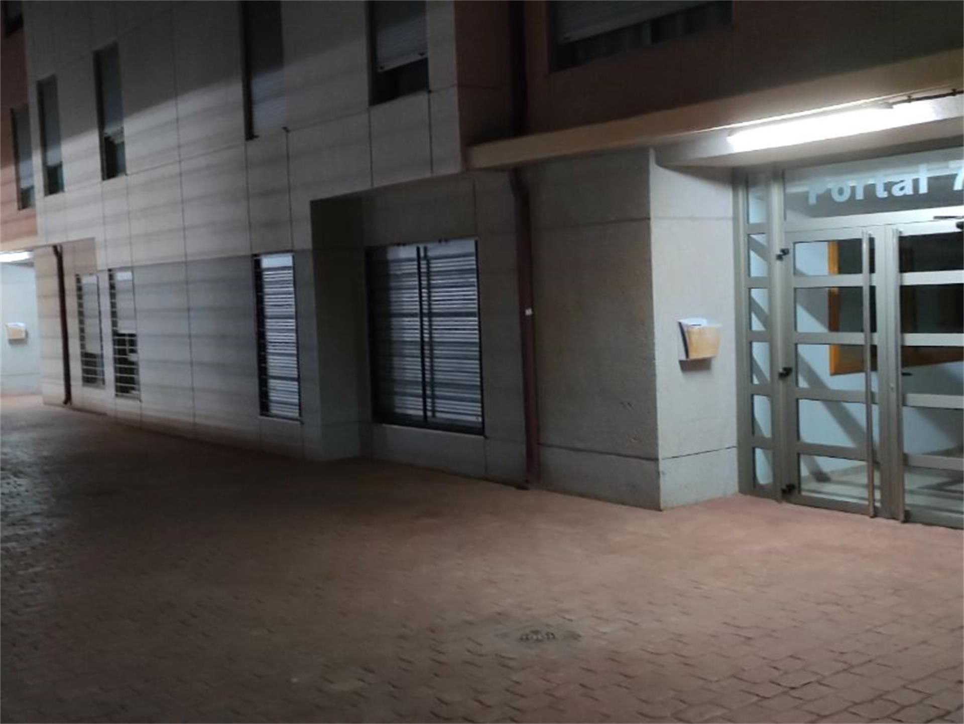 Flat for sale in Santa Lucía de Tirajana  with Air Conditioner, Storage room and Community parking