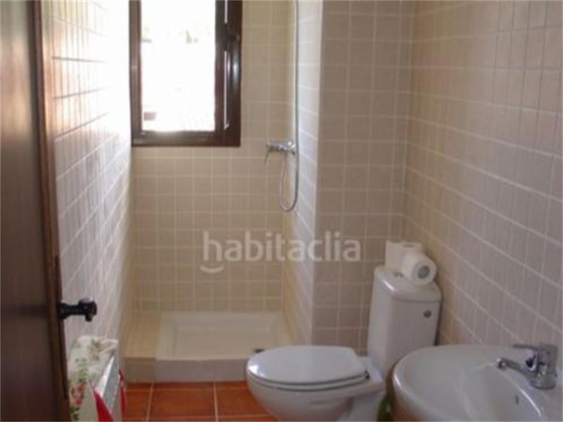 Bany de Pis en venda en Cornudella de Montsant amb Aparcament comunitari i Balcó