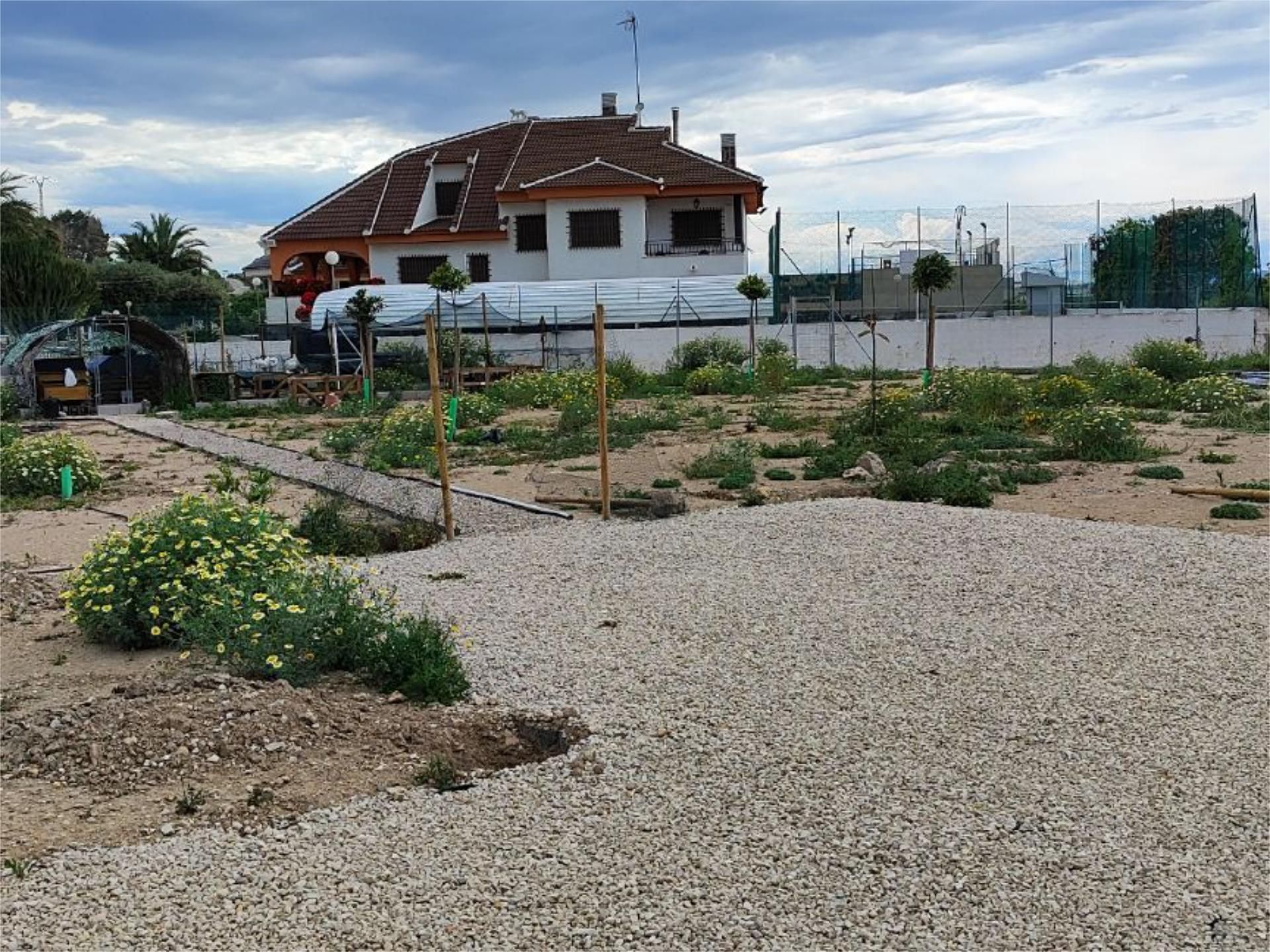 Pis en venda en Orihuela amb Jardí privat