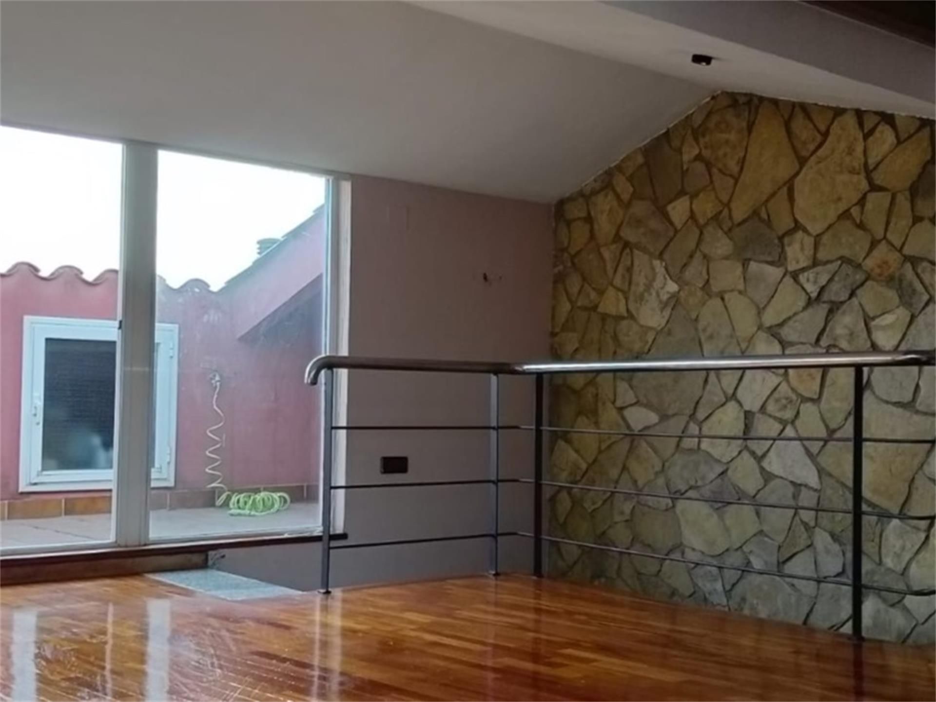 Casa adosada en venda en Montmeló amb Aire condicionat, Terrassa i Balcó