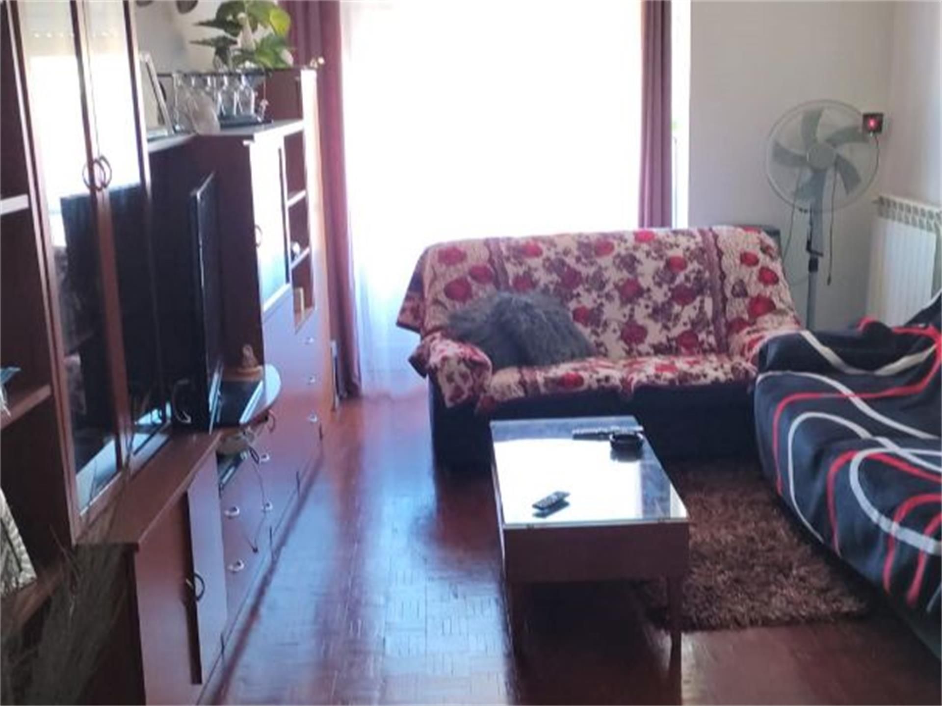 Sala d'estar de Pis en venda en La Almunia de Doña Godina  amb Aire condicionat, Calefacció i Parquet