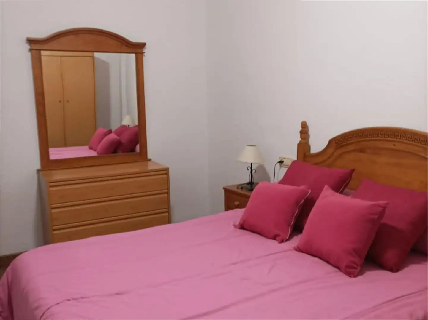 Flat for sale in Calle Bailén, Úbeda Bedroom of Flat for sale in Úbeda with Parquet flooring, Terrace and Furnished