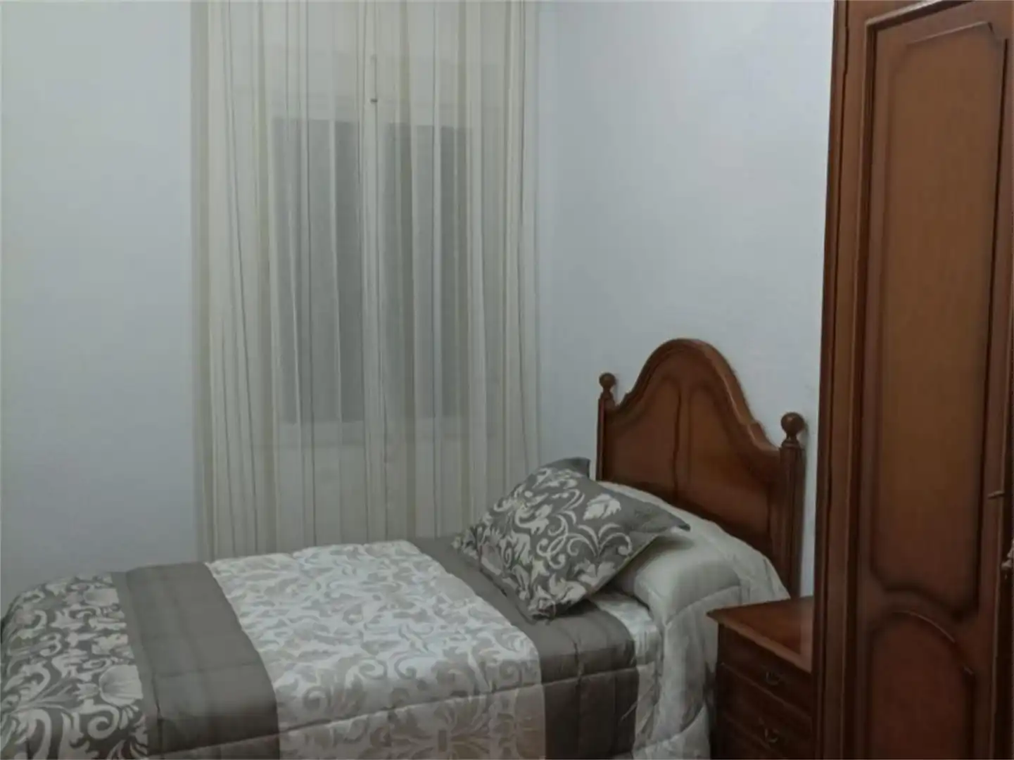 Flat for sale in Calle Bailén, Úbeda Bedroom of Flat for sale in Úbeda with Parquet flooring, Terrace and Furnished
