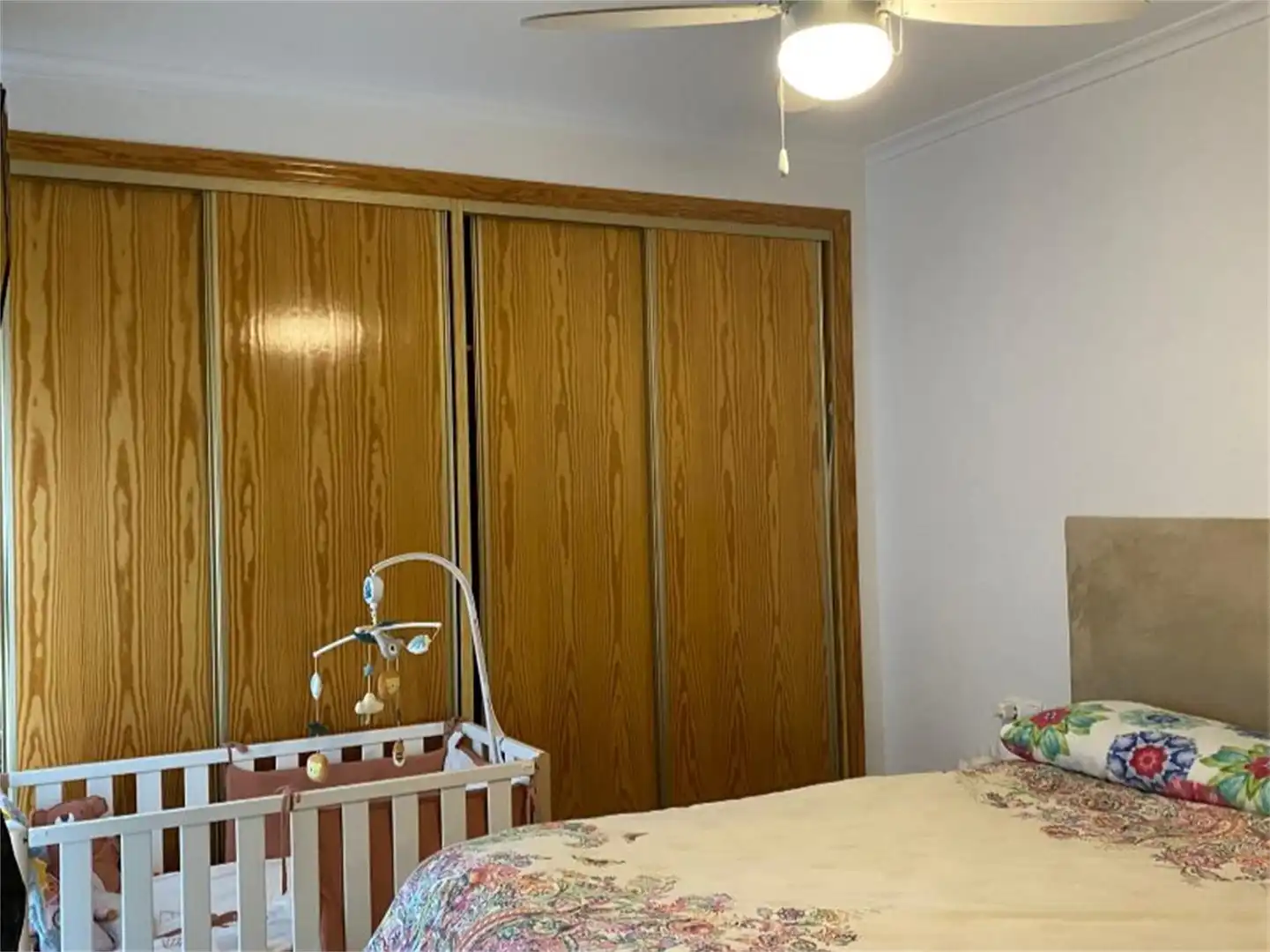 Schlafzimmer von Dachboden zum Verkauf in Guardamar del Segura mit Klimaanlage und Terrasse