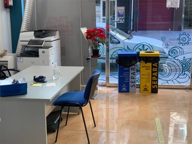 Local comercial en Alquiler en Calle Picacho en La Victoria