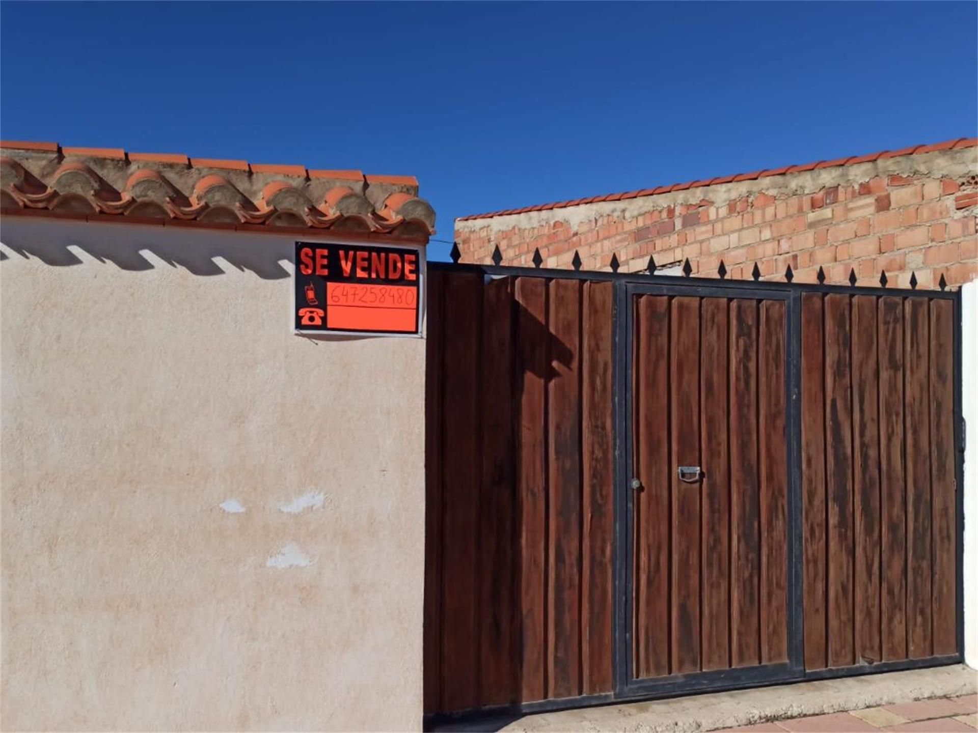 Parking of Country house for sale in Morelábor