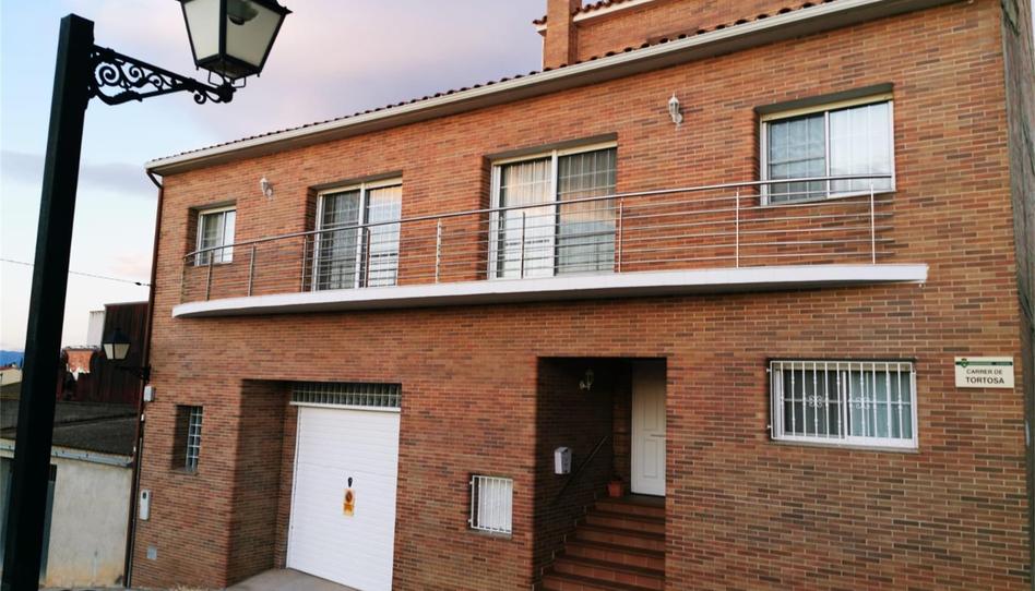 Foto 1 de Casa adosada en venda a Carrer Tortosa, 2, Masdenverge, Tarragona
