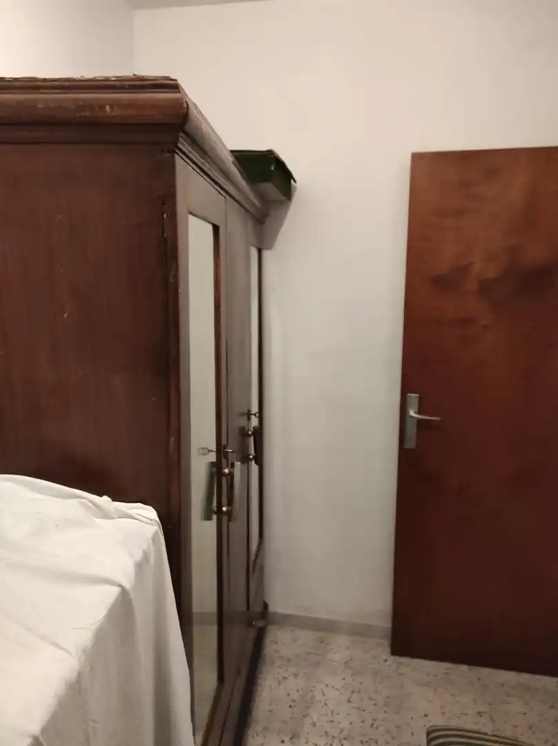 Schlafzimmer von Erdgeschoss zum Verkauf in Bolaños de Campos mit Heizung, Möbliert und Ofen