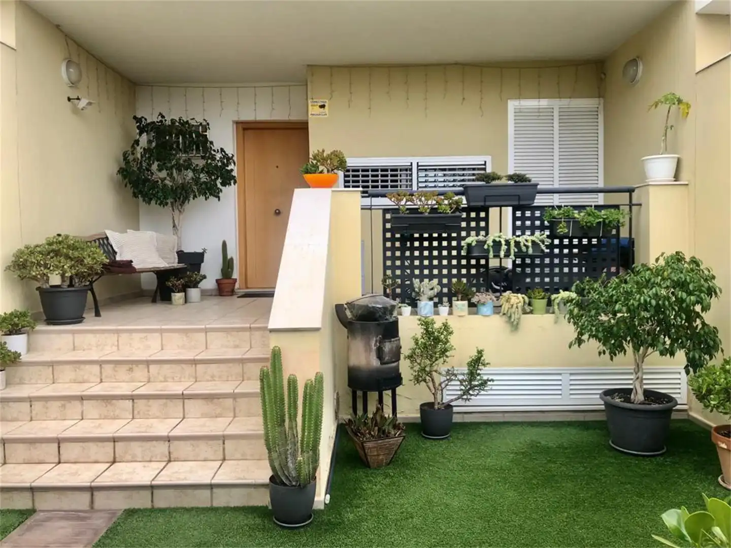 Detached homes for sale in Urbanizacion Miraverde Sau, 8, Playa Fañabé Alto Balcony of Detached homes for sale in Adeje with Air Conditioner, Terrace and Swimming Pool