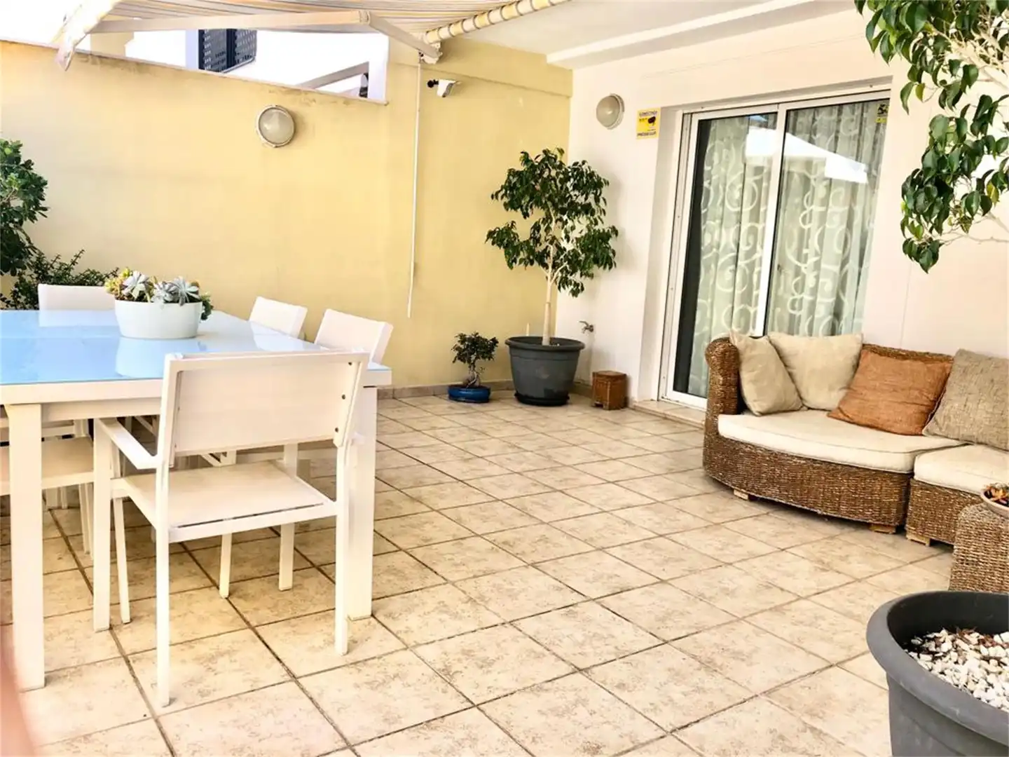 Detached homes for sale in Urbanizacion Miraverde Sau, 8, Playa Fañabé Alto Terrace of Detached homes for sale in Adeje with Air Conditioner, Terrace and Swimming Pool