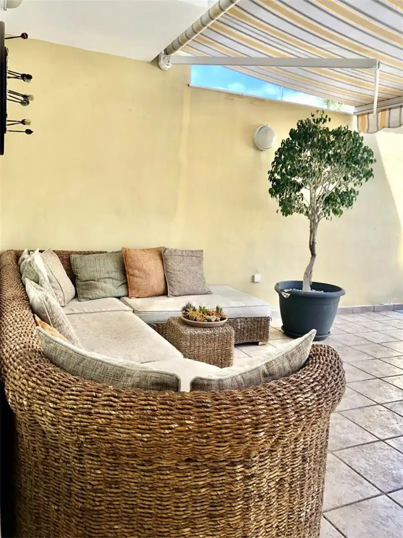 Detached homes for sale in Urbanizacion Miraverde Sau, 8, Playa Fañabé Alto Terrace of Detached homes for sale in Adeje with Air Conditioner, Terrace and Swimming Pool