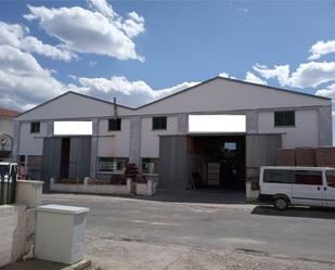 Exterior view of Industrial buildings to rent in El Barco de Ávila 