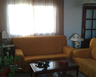 Living room of Flat for sale in Ciudad Real Capital  with Terrace, Swimming Pool and Balcony