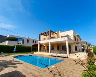 Swimming pool of Flat for sale in Orihuela  with Air Conditioner, Heating and Private garden