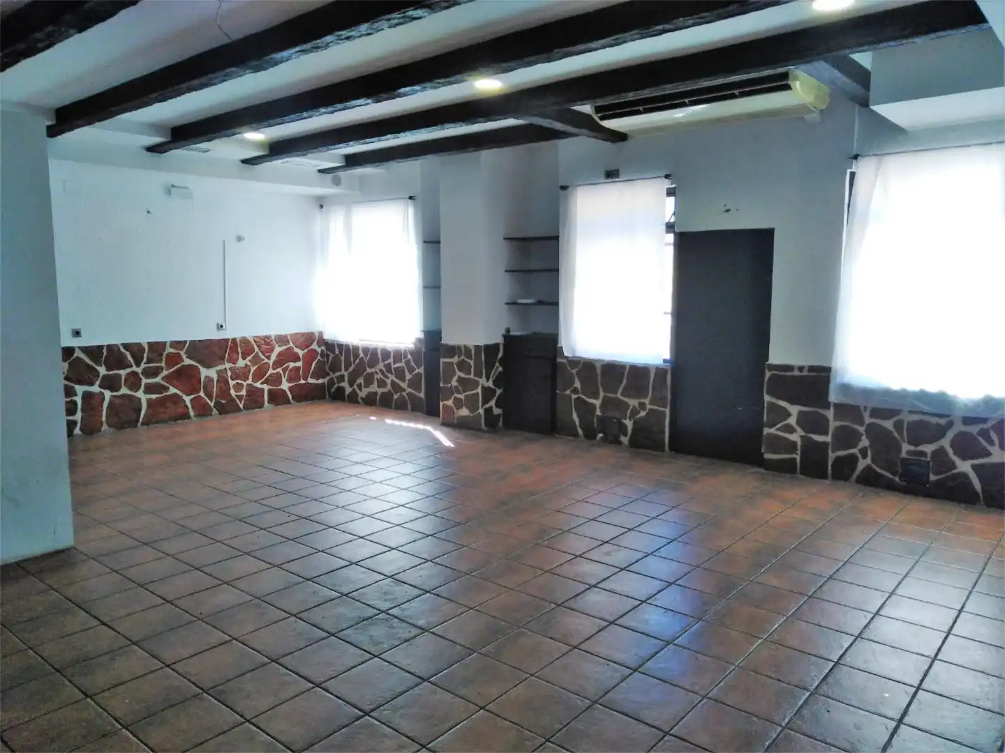 Local en venta en Calle de Fuentevaqueros, 10, El Arroyo - La Fuente Local en venta en Fuenlabrada con Aire acondicionado y Calefacción