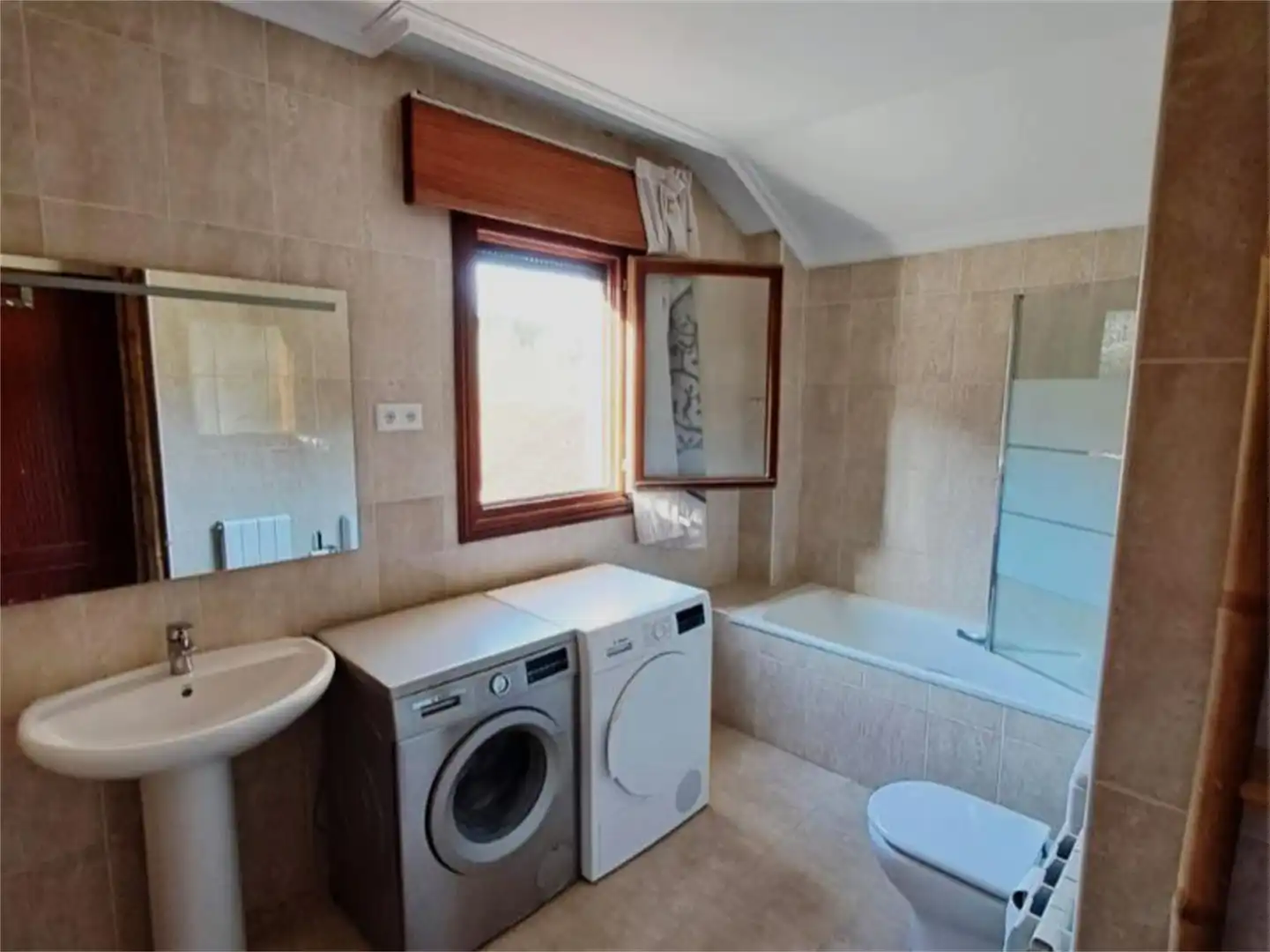 Casa o xalet en venda a Barrio Munitibar, Munitibar-Arbatzegi Gerrikaitz Bany de Casa o xalet en venda en Munitibar-Arbatzegi Gerrikaitz amb Calefacció, Jardí privat i Parquet