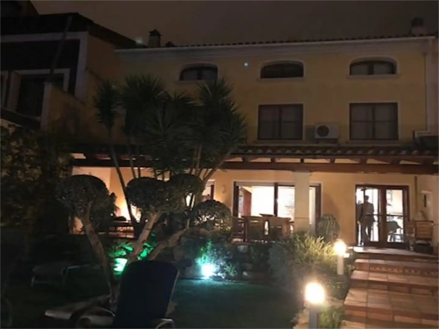 Einfamilien-Reihenhaus zur Miete in Sabadell mit Klimaanlage, Heizung und Privatgarten