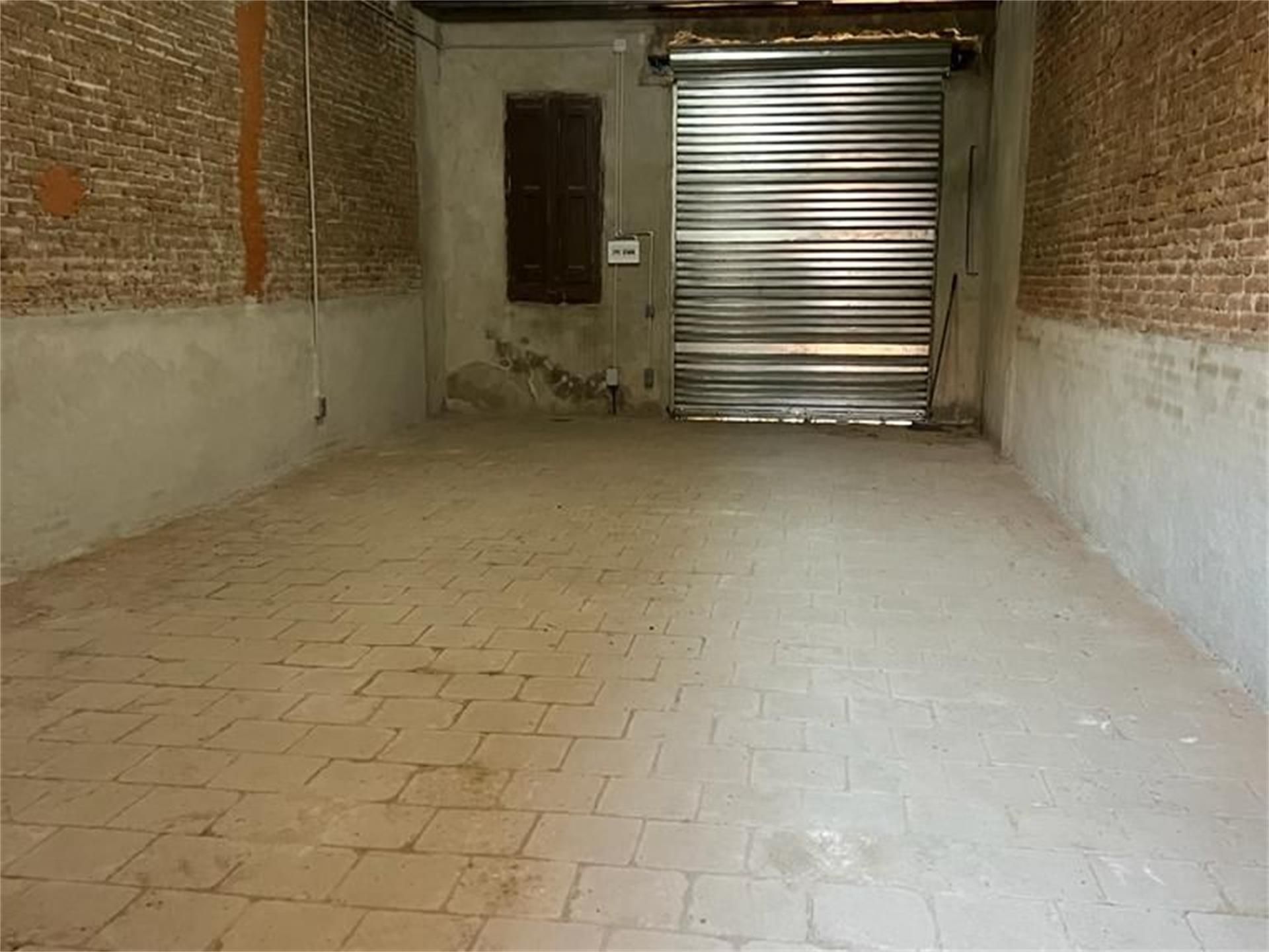 Nau industrial en venda en Sant Boi de Llobregat