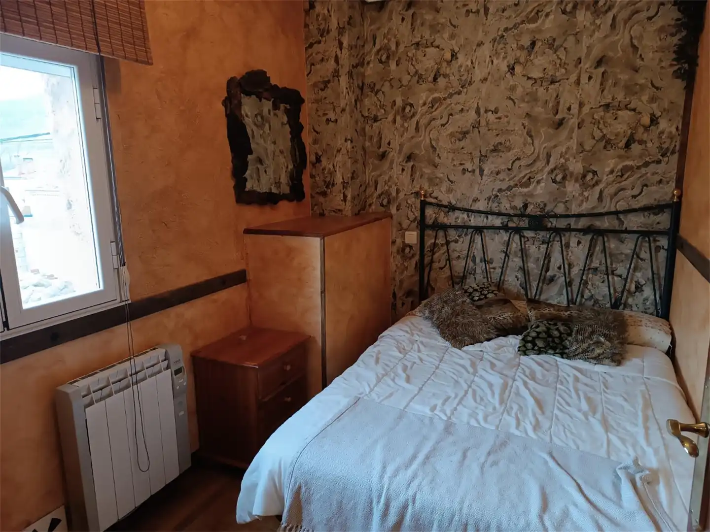 Casa adosada en venta en Calle Real, 4, Villaquirán de la Puebla Habitación de Casa adosada en venta en Villaquirán de la Puebla con Calefacción, Parquet y Amueblado