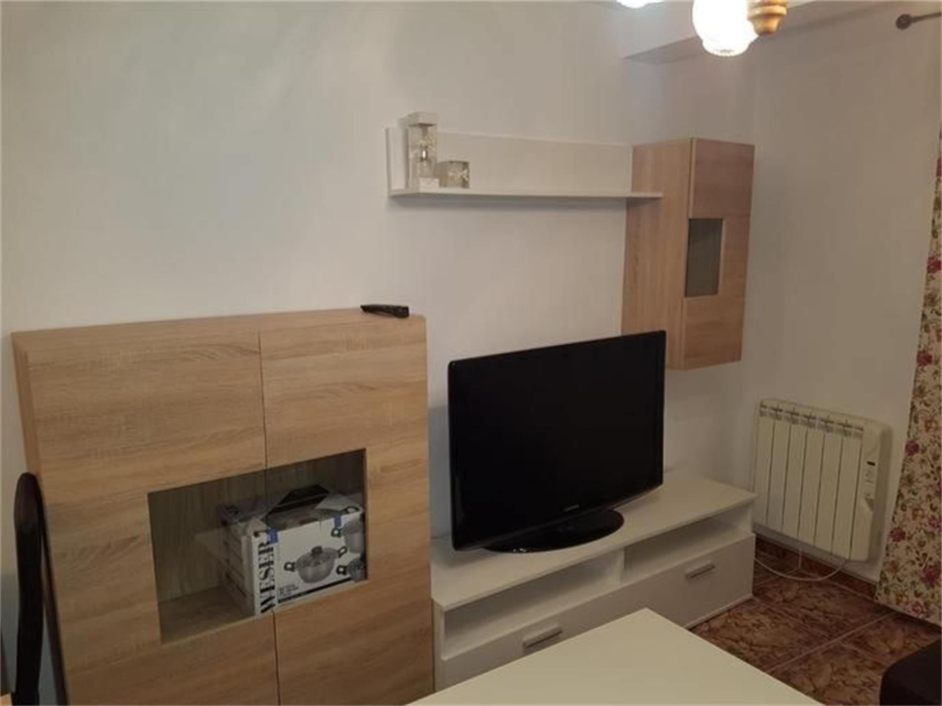 Single-family semi-detached for sale in Street Calle Garciabogas, 12, Madrigal de la Vera