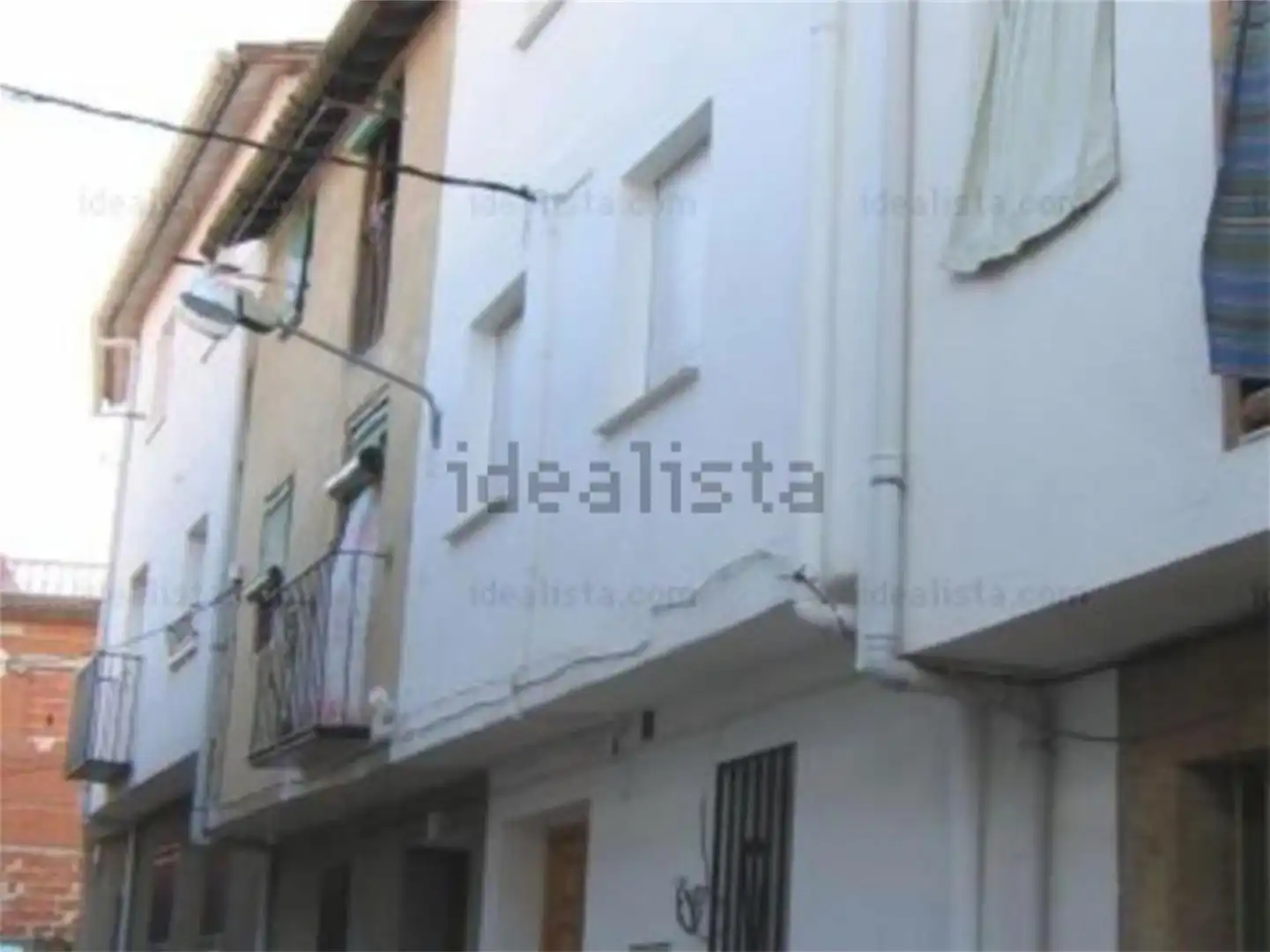Casa adosada en venta en Calle Calle Garciabogas, 12, Madrigal de la Vera Casa adosada en venta en Calle Calle Garciabogas, 12, Madrigal de la Vera