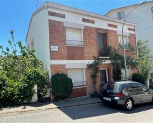 Vista exterior de Casa o xalet en venda en Oliana amb Aire condicionat, Terrassa i Balcó