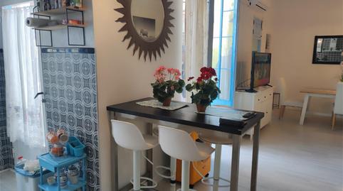 Foto 5 de Casa adosada en venda a Avinguda de la Constitució, 6, Onil, Alicante