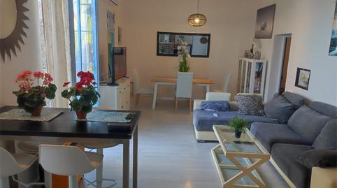 Foto 3 de Casa adosada en venda a Avinguda de la Constitució, 6, Onil, Alicante