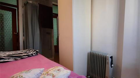 Foto 2 de Pis per a compartir a Calle de Cuevas de Almanzora, 40, Apóstol Santiago, Madrid