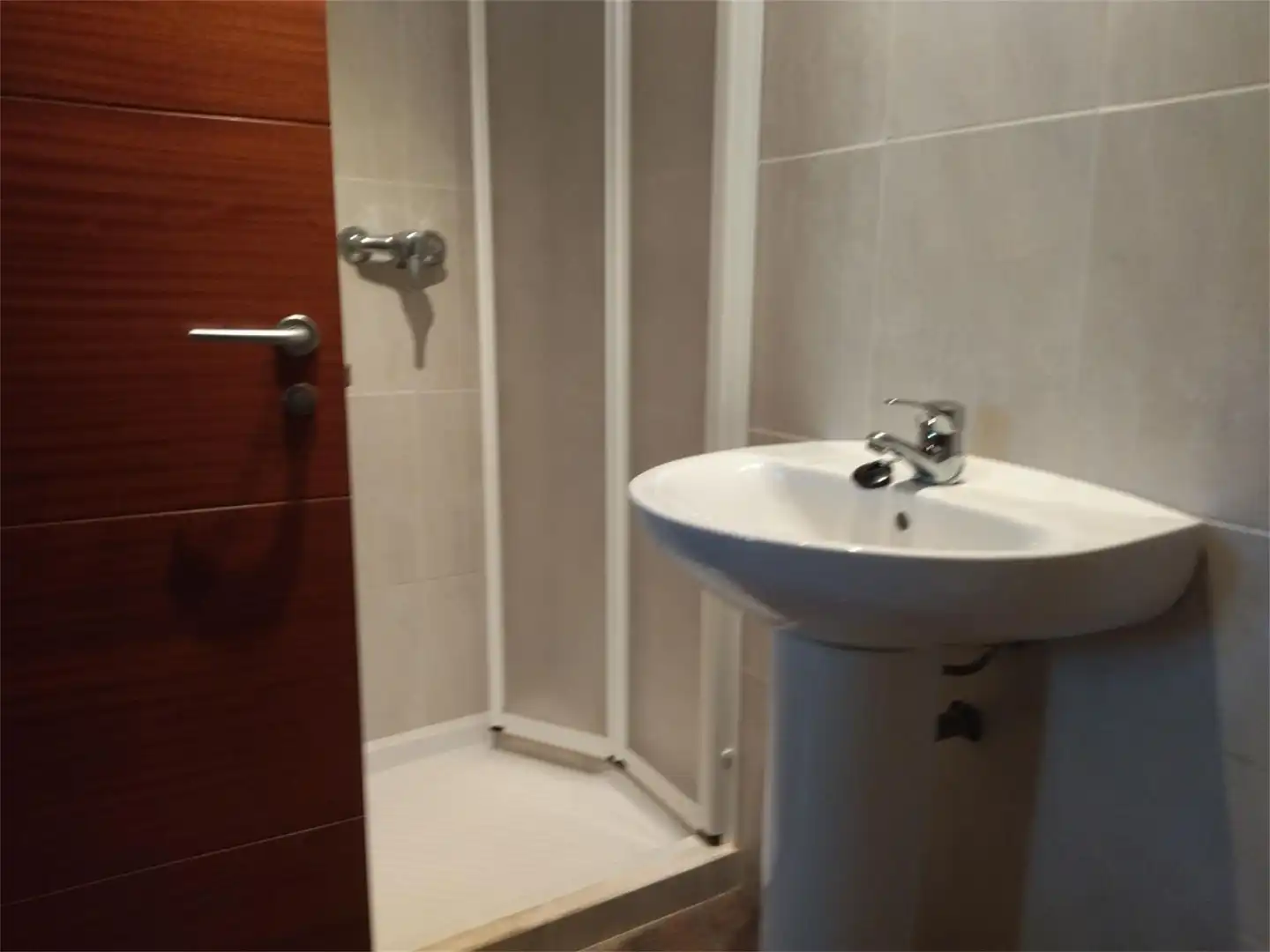 Casa o chalet en venta en Rúa Álvaro Cunqueiro, 3, A Cañiza Baño de Casa o chalet en venta en A Cañiza con Terraza y Balcón