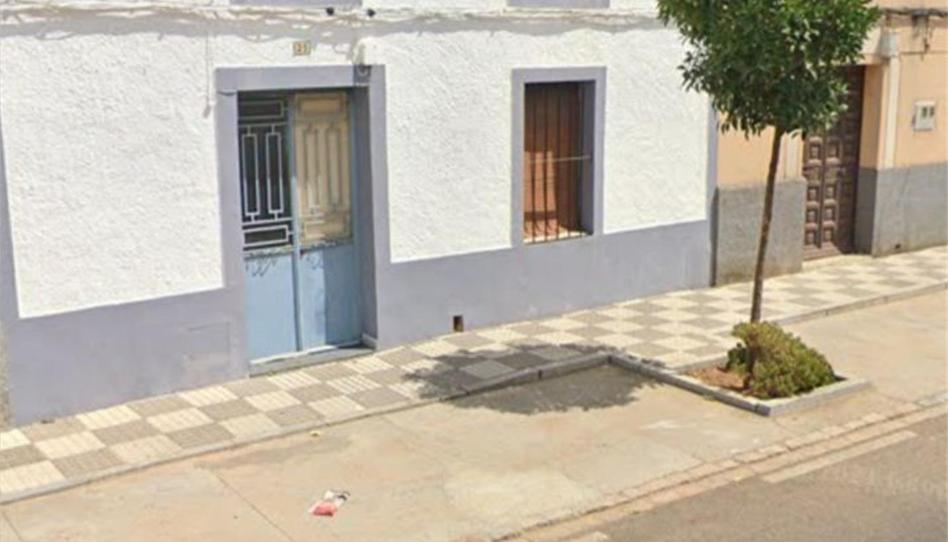 Foto 1 de Casa adosada en venta en Avenida Extremadura, 27, Valle de Santa Ana, Badajoz