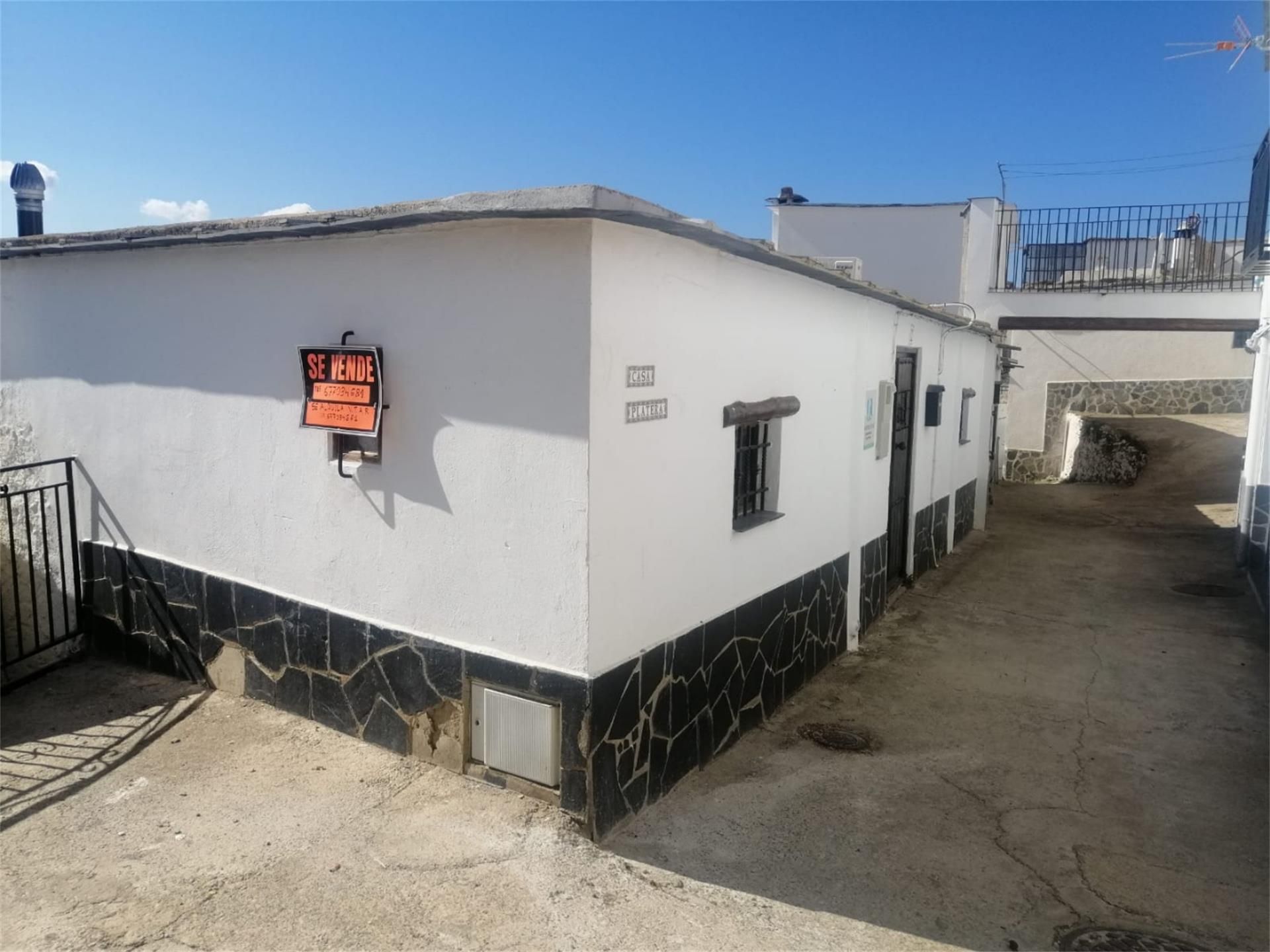 Exterior view of Single-family semi-detached for sale in Bérchules