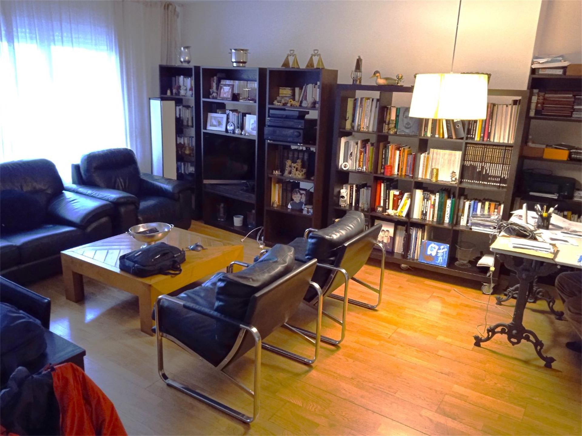 Sala d'estar de Apartament en venda en Ciudad Real Capital amb Aire condicionat, Calefacció i Parquet